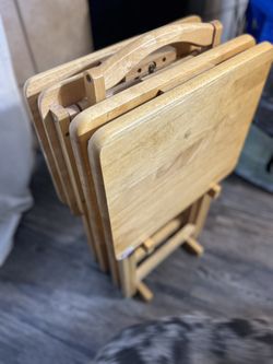 Vintage Set Of 4 Solid Oak Wood Folding TV Trays Tables with Stand - Nice!!