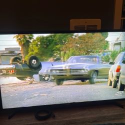 Samsung 40” Series 5 TV - Good condition