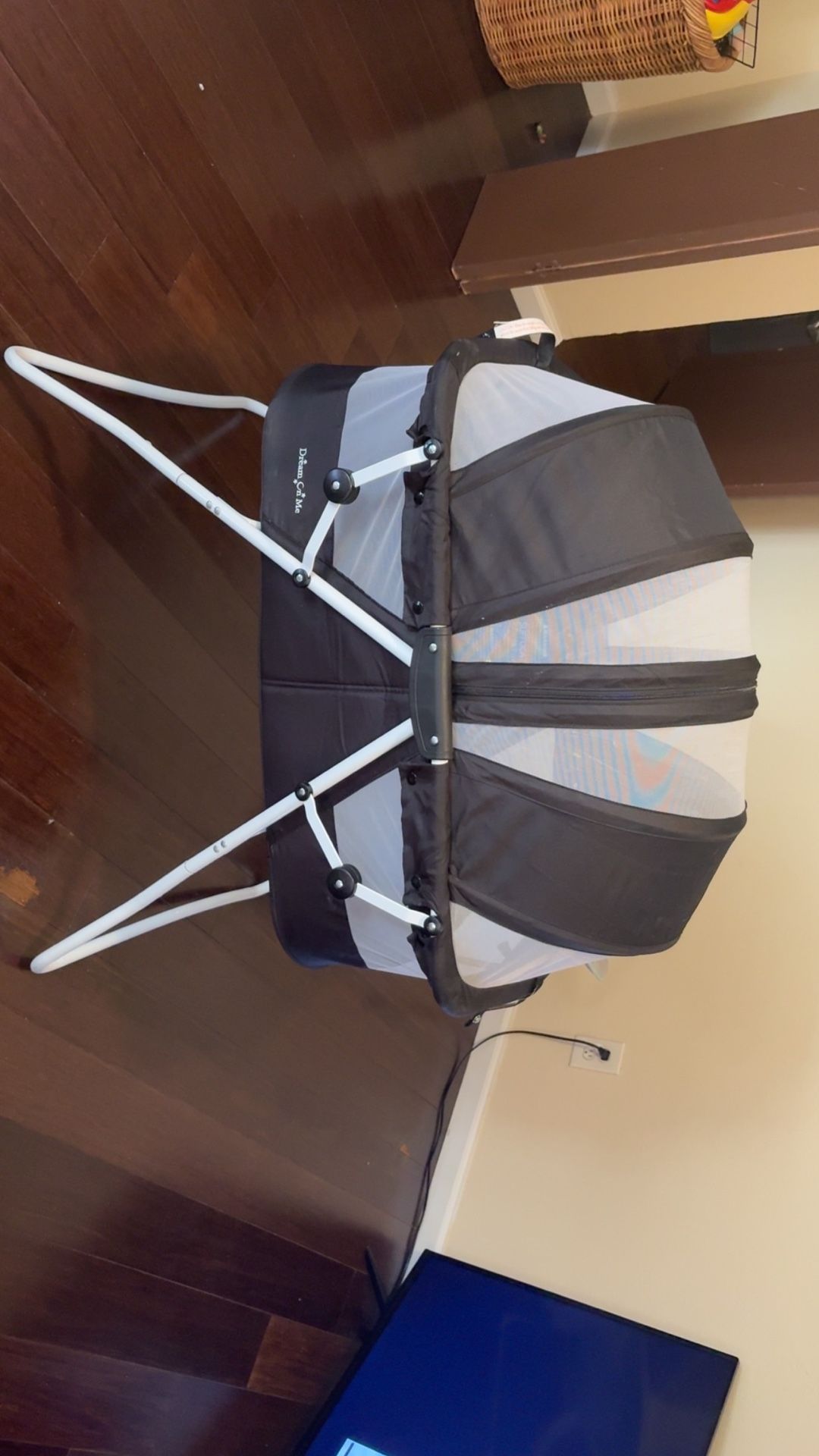 bassinet