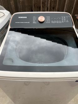 Washer and gas dryer