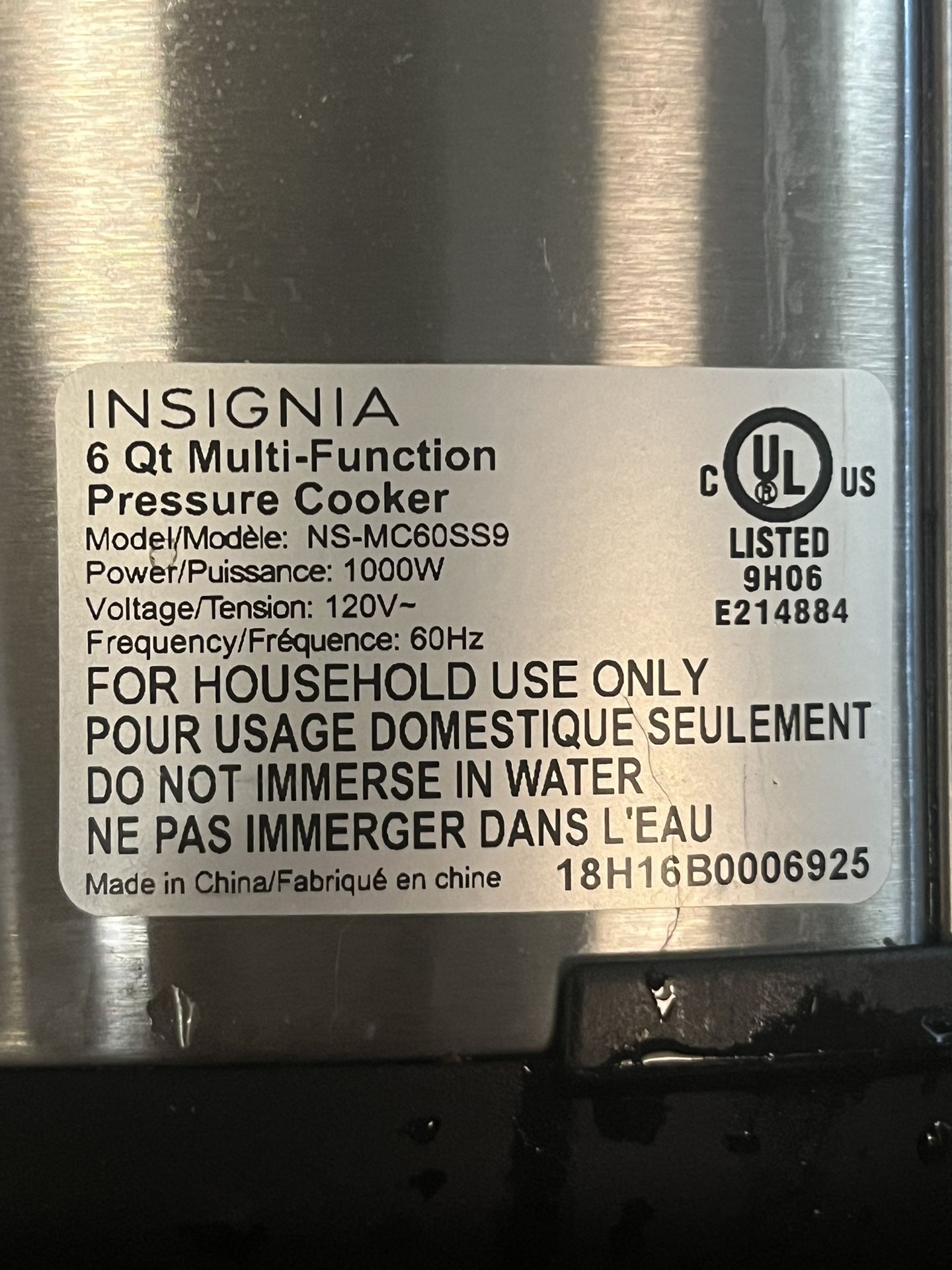 Insignia 6-qt Multi-Function Pressure Cooker for Sale in Puyallup