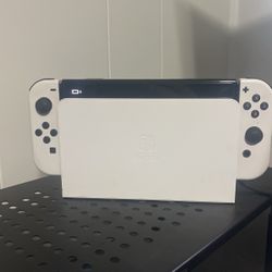 OLED Nintendo Switch 