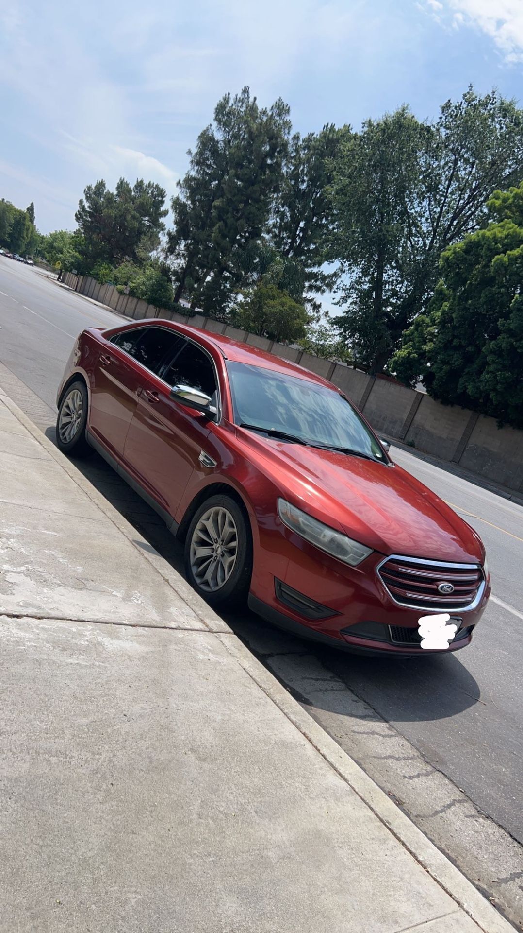 2014 Ford Taurus