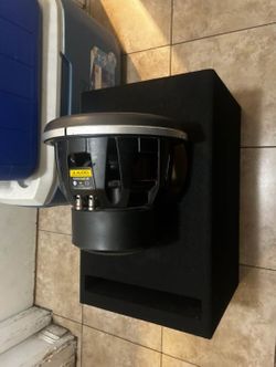 JL Audio 12w7 Anniversary Edition with brand new ported enclosure