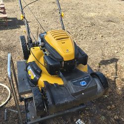 Cub Cadet Self Propelled Lawn Mower 