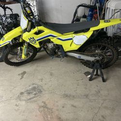 2023 Husqvarna 250  