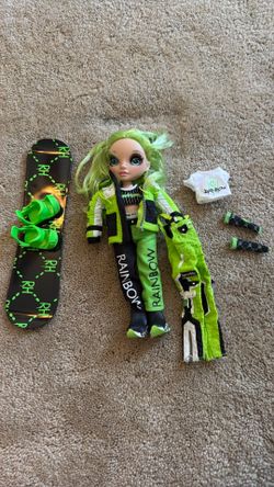 Rainbow High Doll & Accessories
