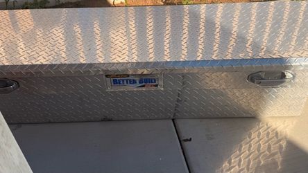 Storage box for truck