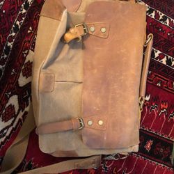Messenger Bag