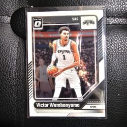 VICTOR WEMBANYAMA SPURS OPTIC PANINI NBA SPORTS CARD!
