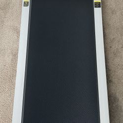 Walking pad/ Treadmill