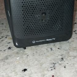 Vankyo Roku TV Projector Brand New 