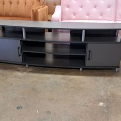 New Tv Stand Hold Up To 70inch Tvs ($120 Firm Price)  