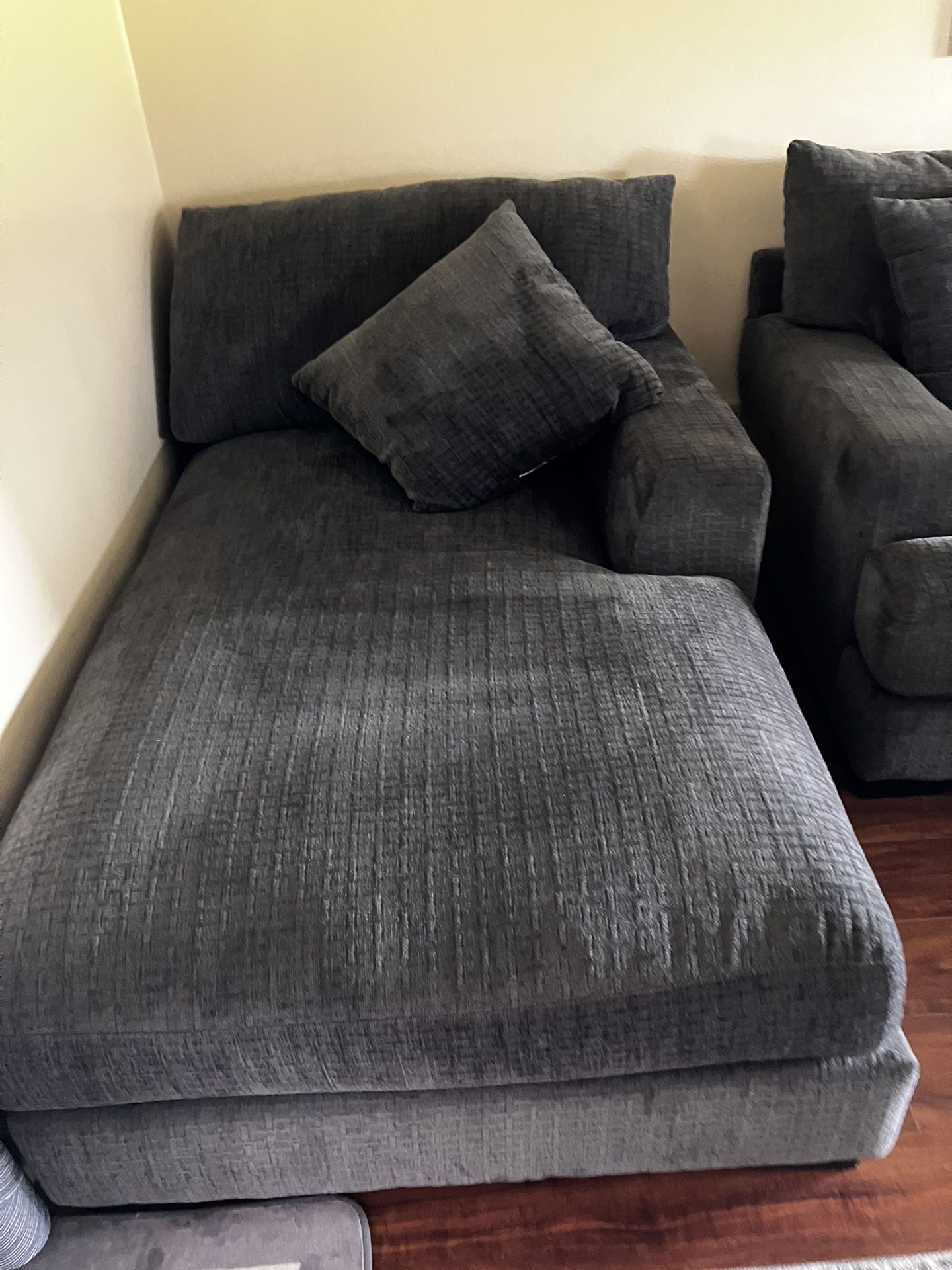 Sectional Like New Gray Quality Furniture