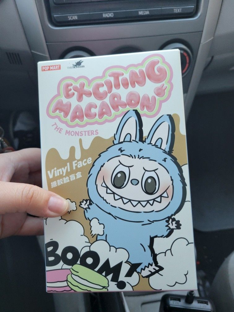Labubu Exciting Macaron