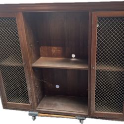Top credenza