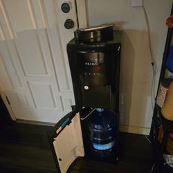 Water Dispenser