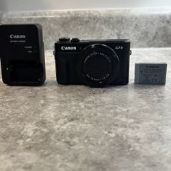 Canon G7X Camera Mark II
