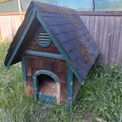 Big Big Dog House Dose Not Leake