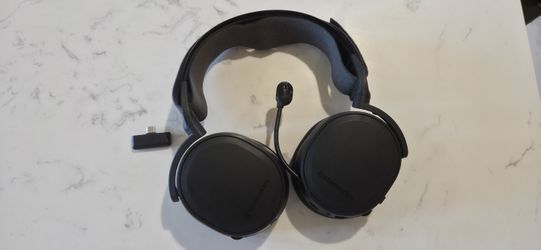 Steelseries Arctis 7+ Wireless Gaming Headset (Upgraded Earmuffs)