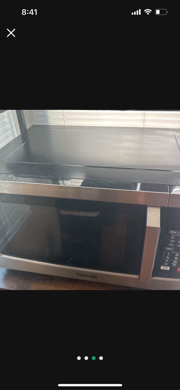 Toshiba Micro/ Conv/ Combination