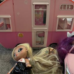 Nanana Camper Car And Dolls