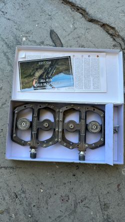 Magped bike pedals