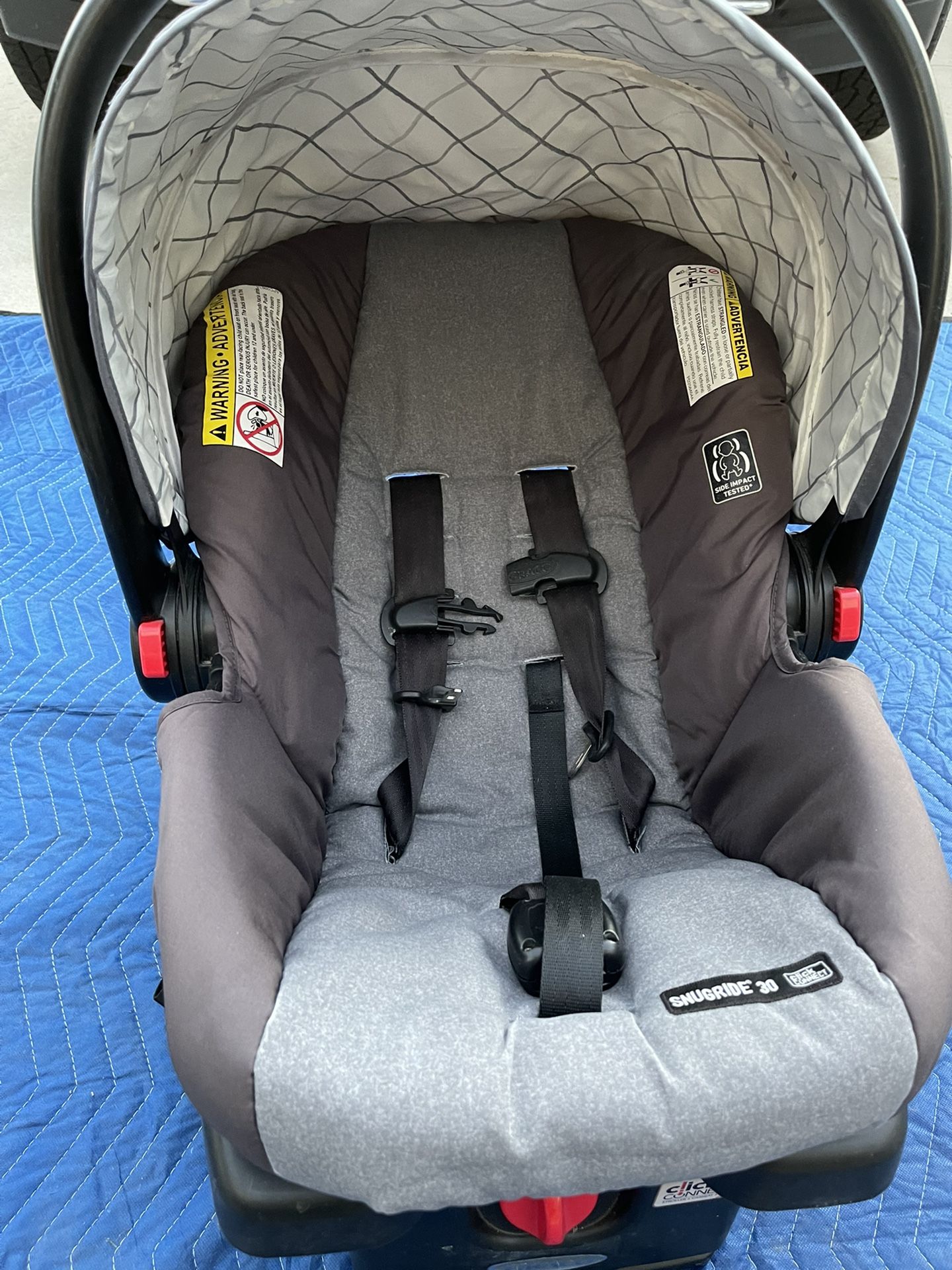 GRACO Car Seat And Base 