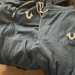 True religion Sweat Suit No Trade