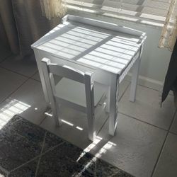 Children’s Desk