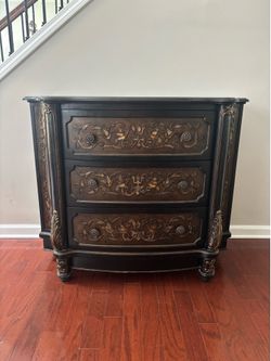 Haverty’s Gold and Black Chest