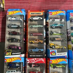 Hot wheels 5 pack