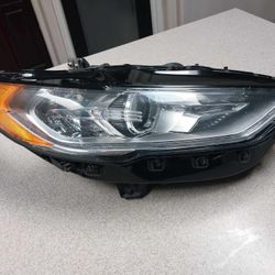 2016 2017 2018 Nissan Altima Passenger Right Headlight Genuine OEM