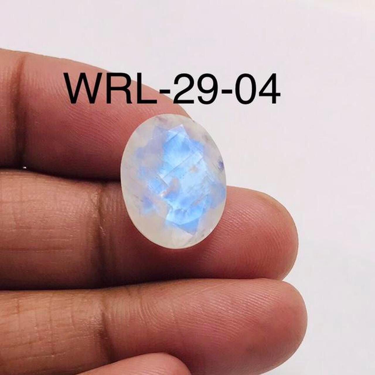 White Rainbow Moonstone Facetted Cut Stone Oval Shape Gemstone-WRL-29-04