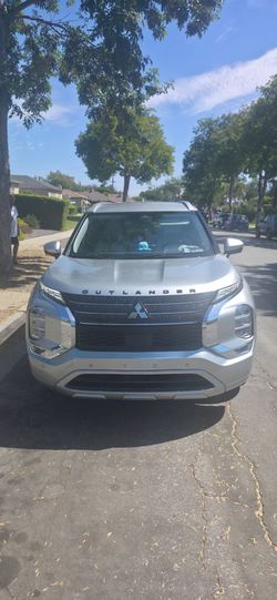 2023 Mitsubishi Outlander