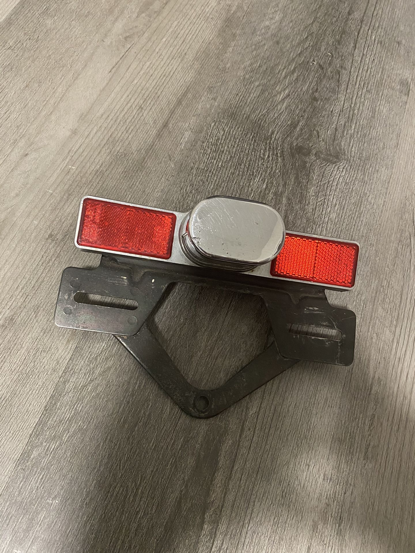 Motorcycle license plate mount