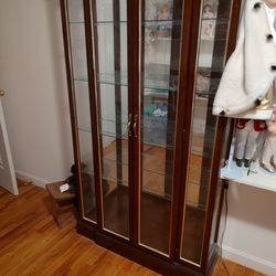 Curio cabinet
