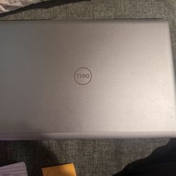 Dell Precision 7750. 