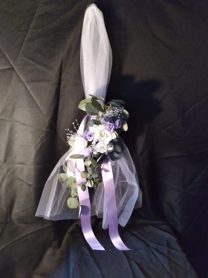 Teardrop Pew Or Chair Decoration