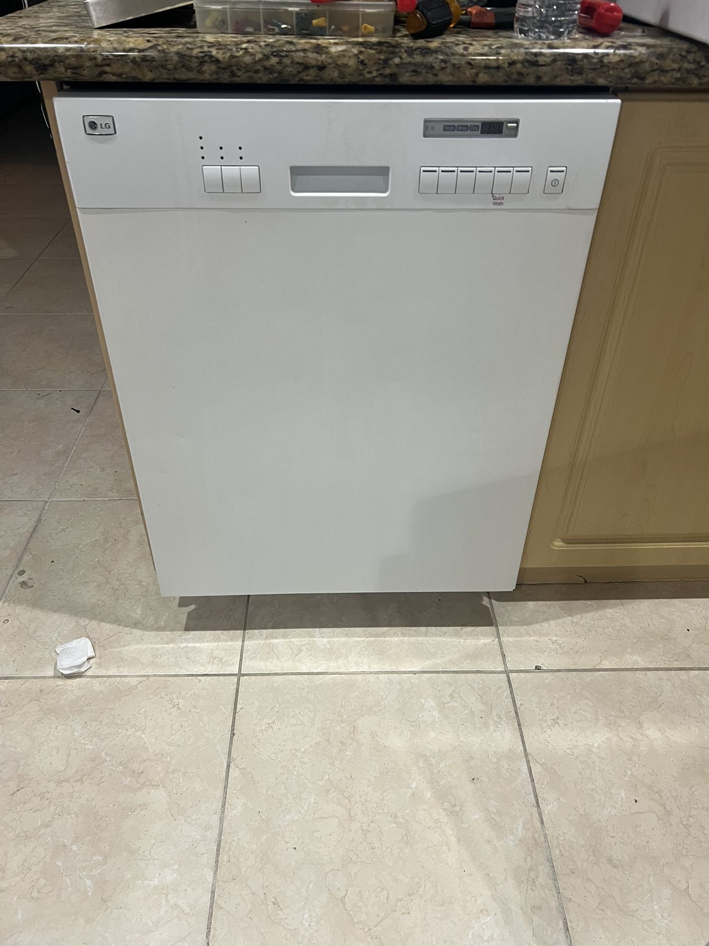 Top Glass Stove , Dish Washer, ,over Range Microwave