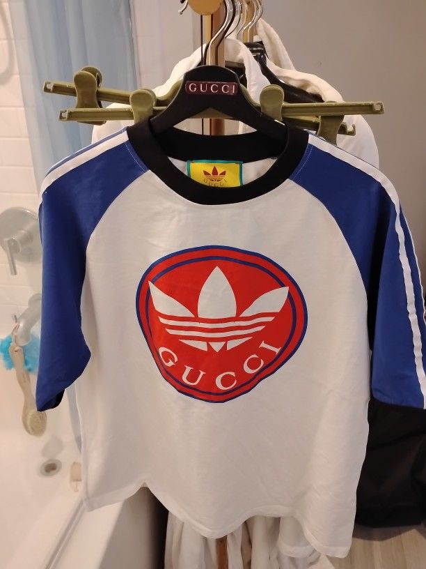 Authentic Gucci x Adidas T-shirt, Size Large