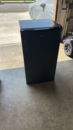 Mini Refrigerator