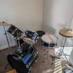Rebel Drum Set 