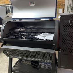 Chat Grill Barbecue Grill 
