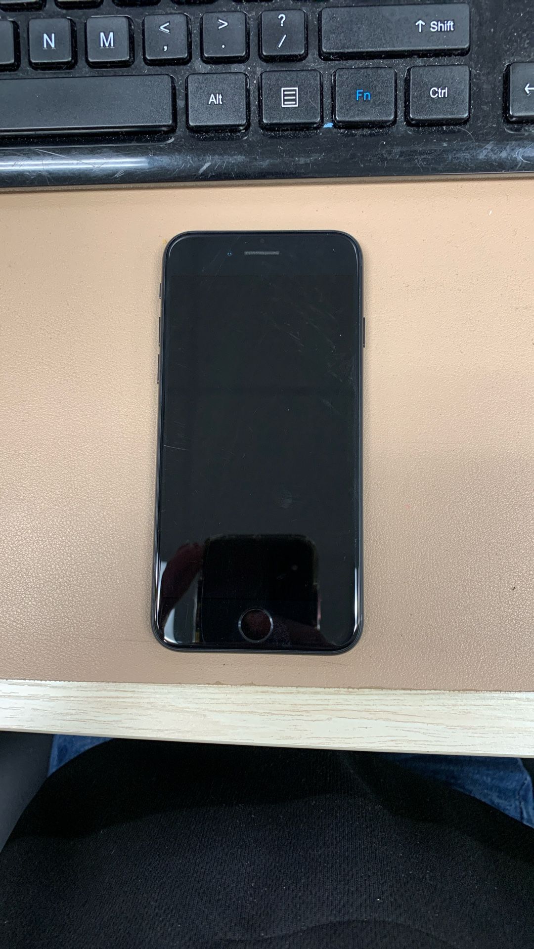 iPhone SE