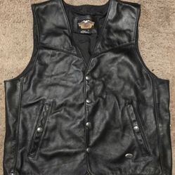 Harley Davidson Leather Vest (L)