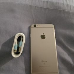 Apple iPhone 6S. 128GB. Factory Unlocked. 1 Year Warranty 