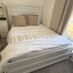 Modern Queen Bed Frame – White Wood