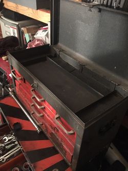 Steel tool box