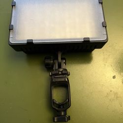 Neewer CN-160 LED Video Light